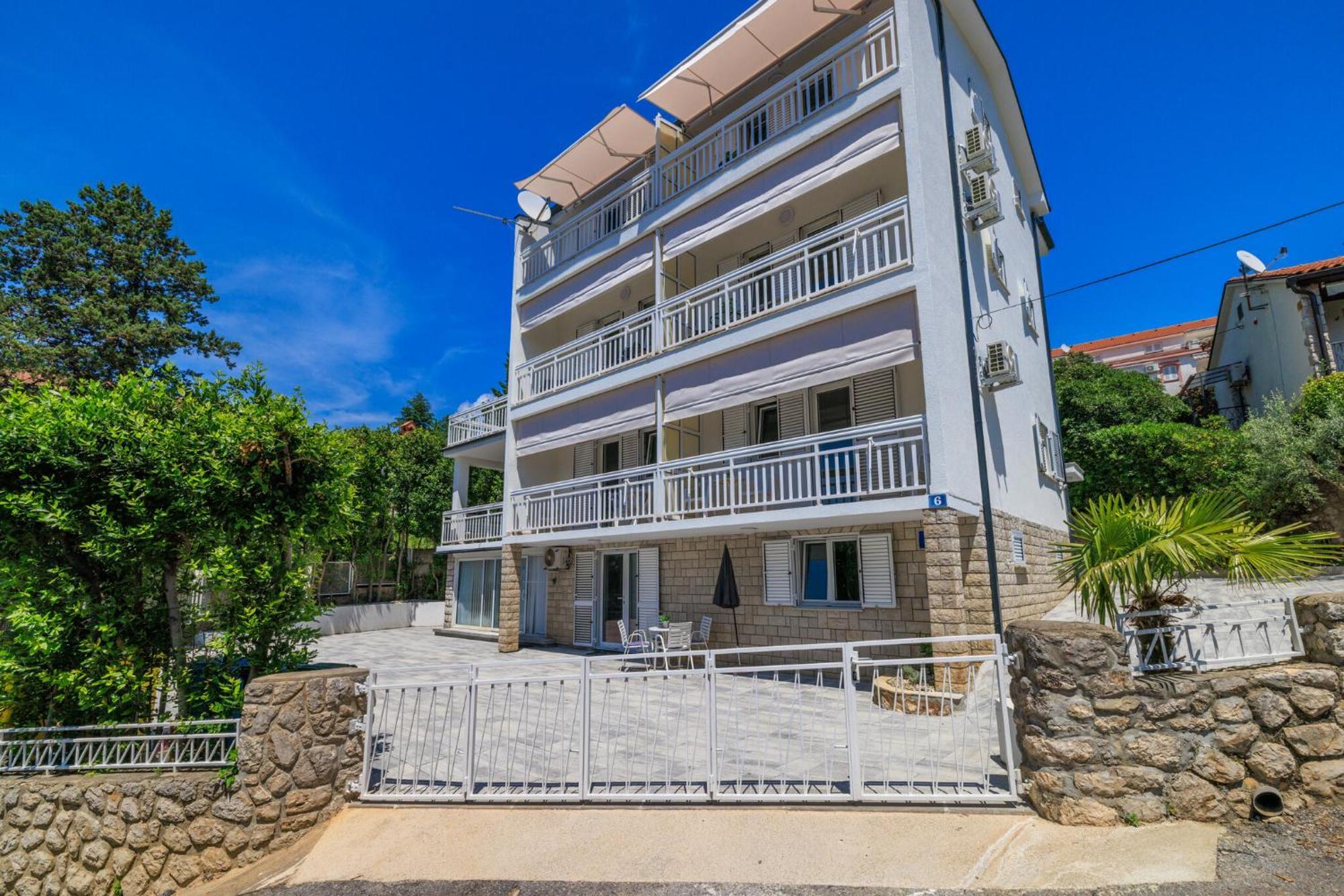 Apartmán Podvezanec Dramalj Exteriér fotografie