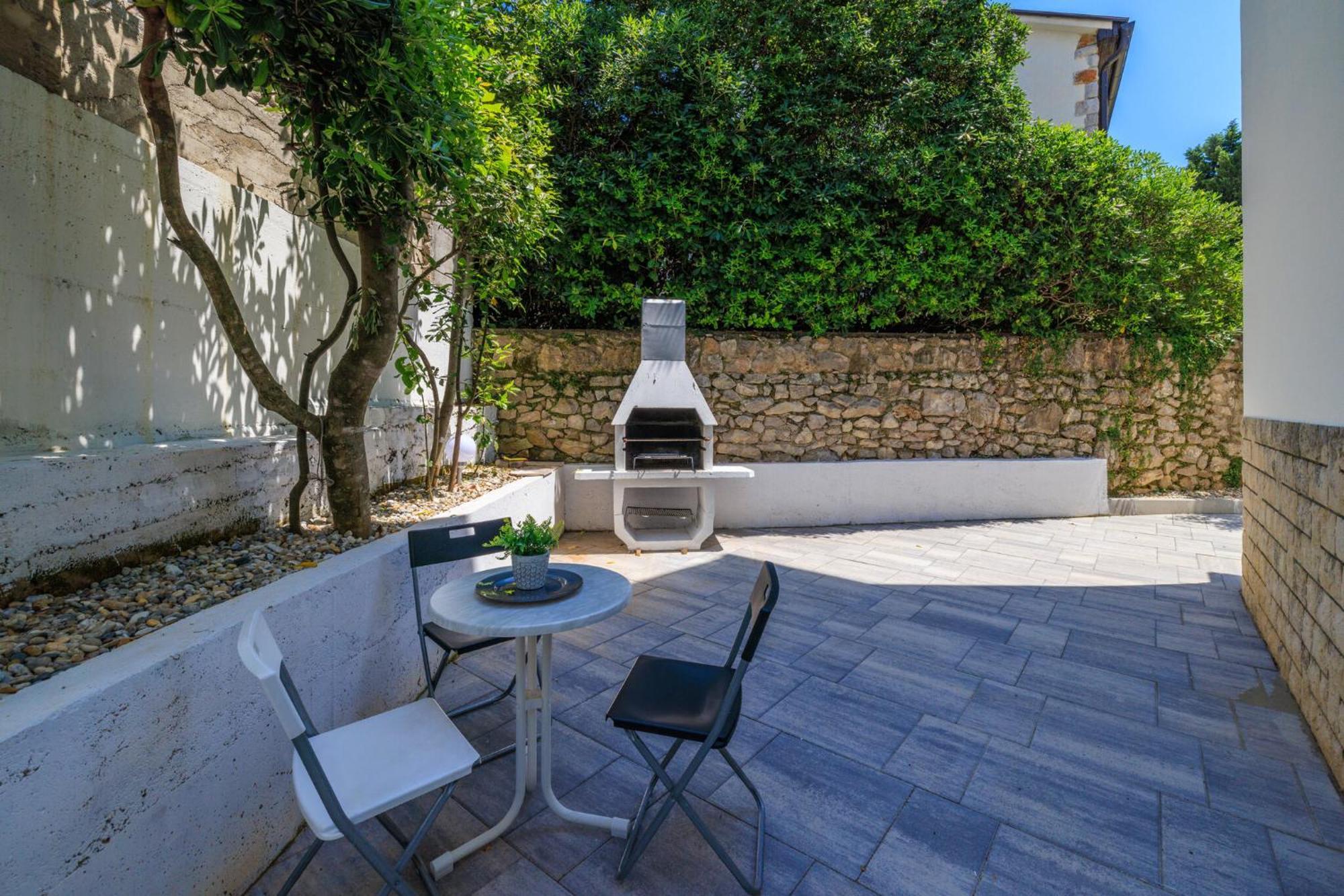 Apartmán Podvezanec Dramalj Exteriér fotografie