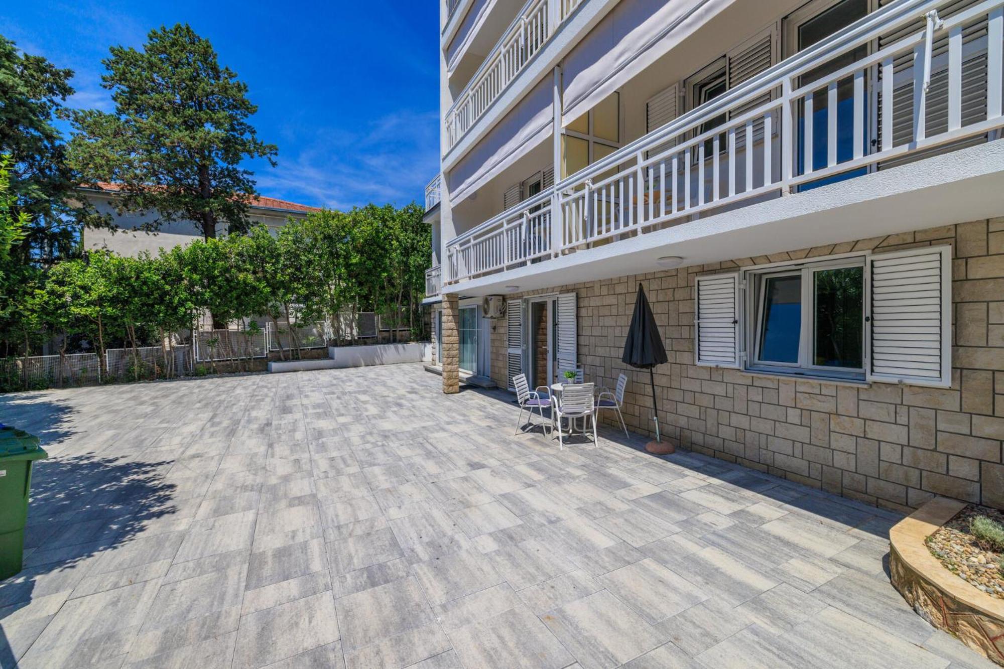 Apartmán Podvezanec Dramalj Exteriér fotografie