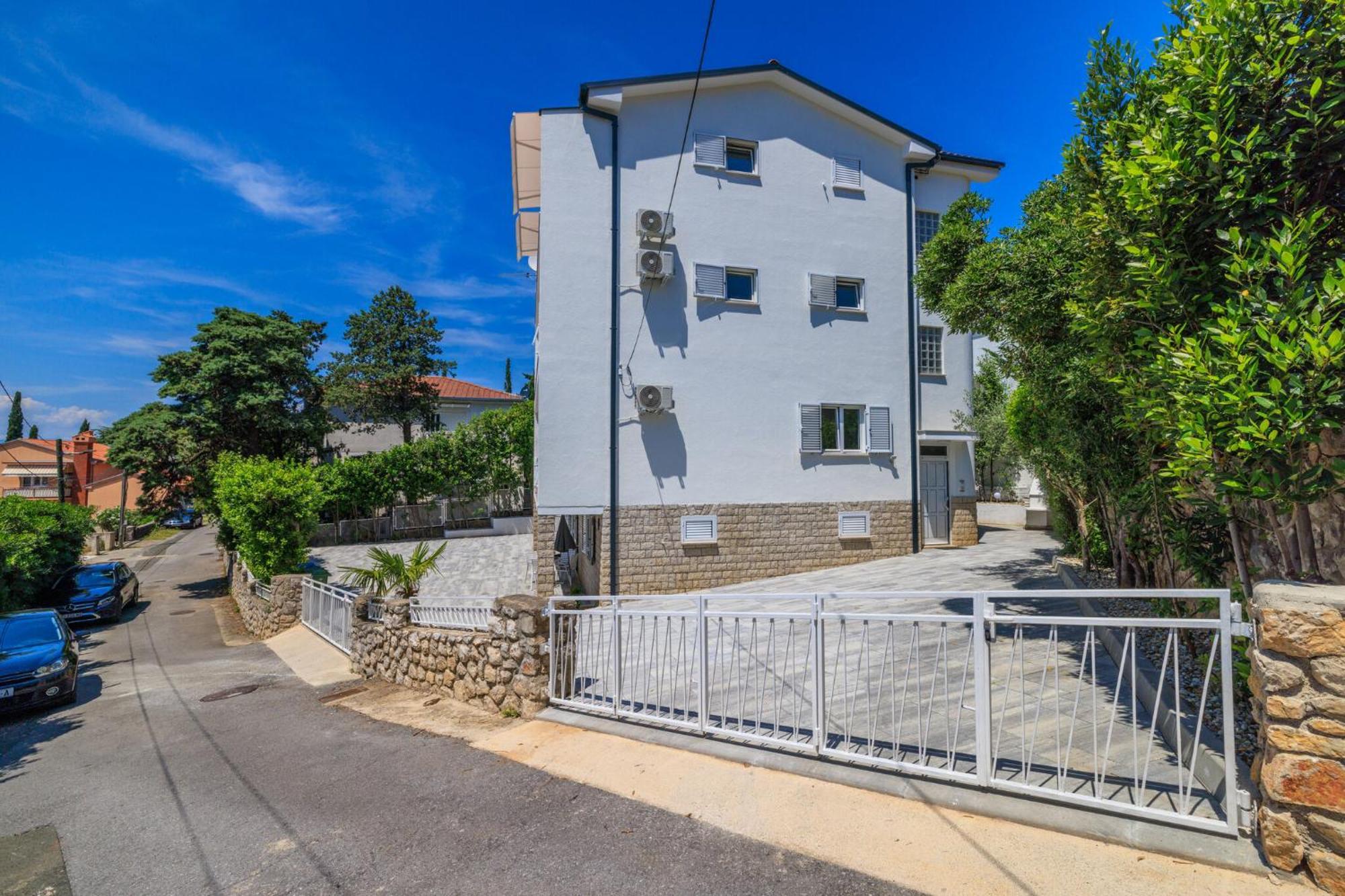 Apartmán Podvezanec Dramalj Exteriér fotografie
